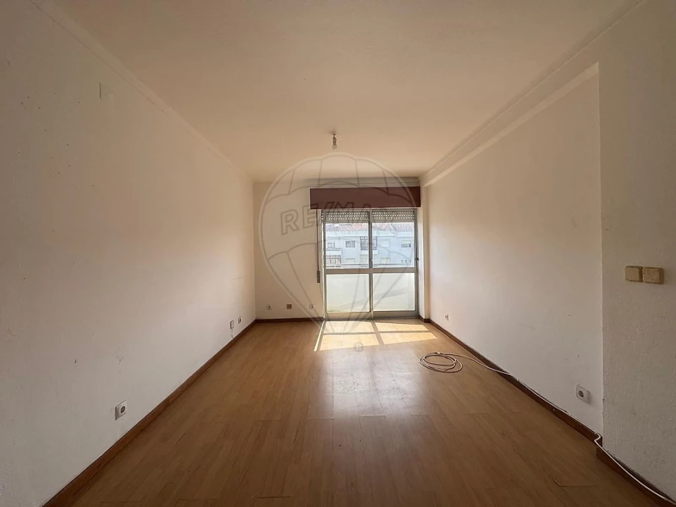 Apartamento T4 para Venda em Pinhal Novo Foto 7