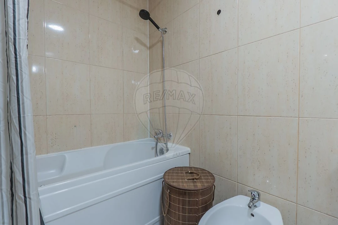 Apartamento T1 para Venda em Bonfim Foto 18