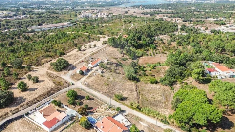 Terreno para Venda em Palhais e Coina