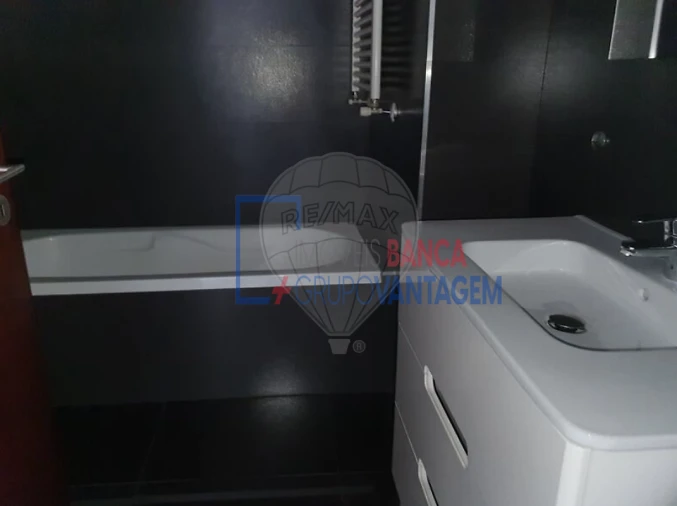 Apartamento T1 para Venda em Bonfim Foto 7