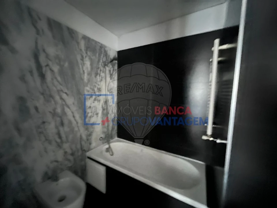 Apartamento T1 para Venda em Bonfim Foto 24