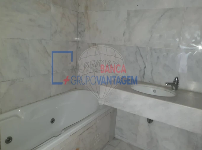 Apartamento T3 para Venda em Bonfim Foto 6