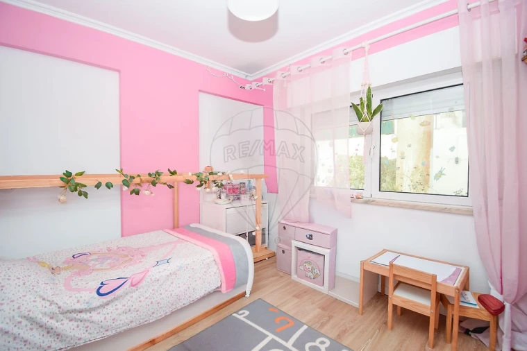 Apartamento T1 para Venda em Queluz e Belas Foto 11