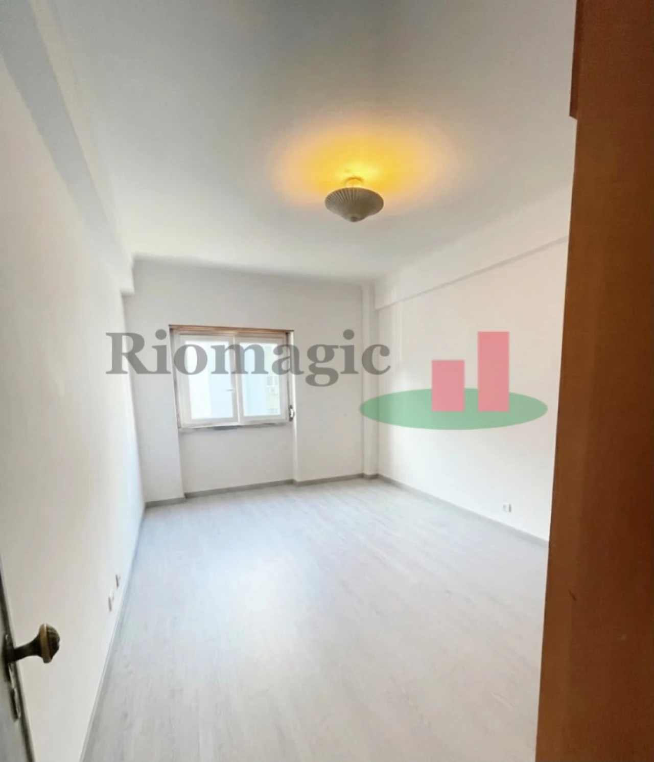 Apartamento T3 para Venda em Odivelas Foto 5