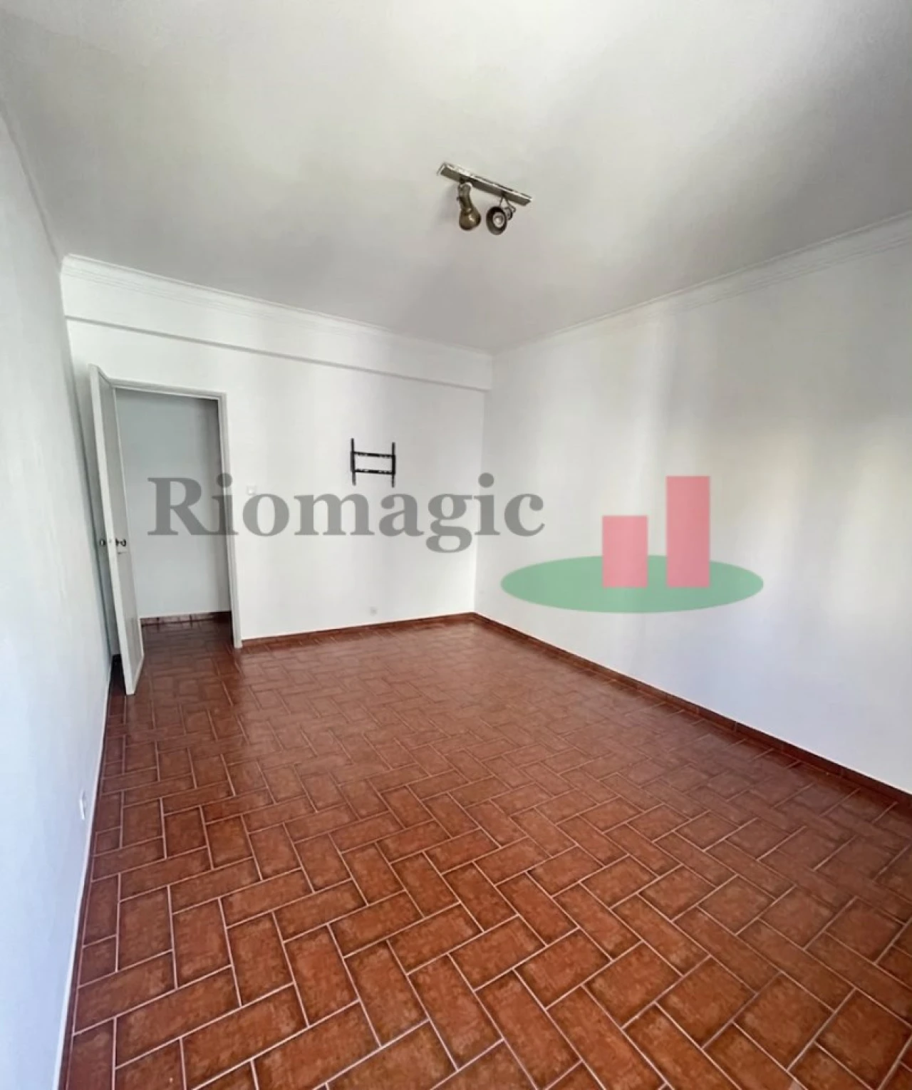 Apartamento T3 para Venda em Odivelas Foto 10