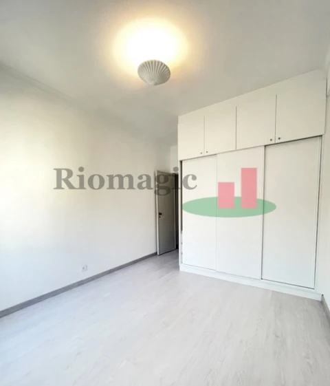 Apartamento T3 para Venda em Odivelas