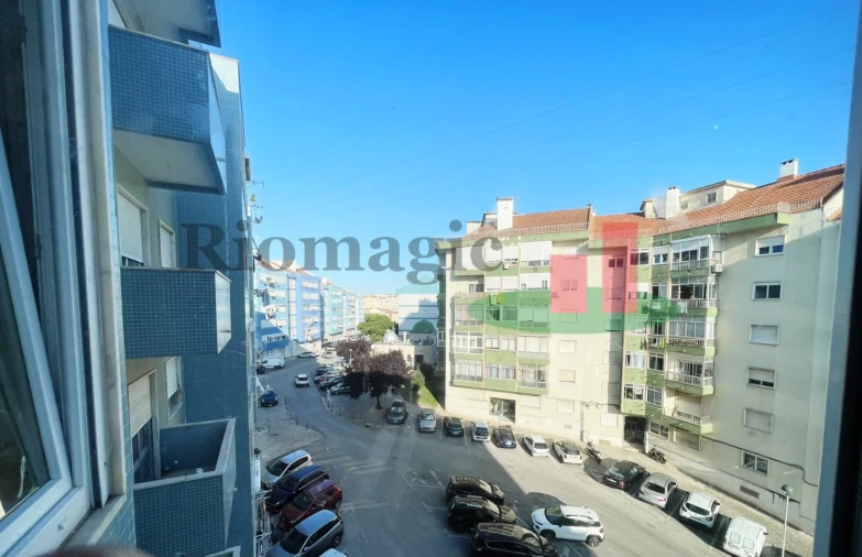 Apartamento T3 para Venda em Odivelas Foto 7