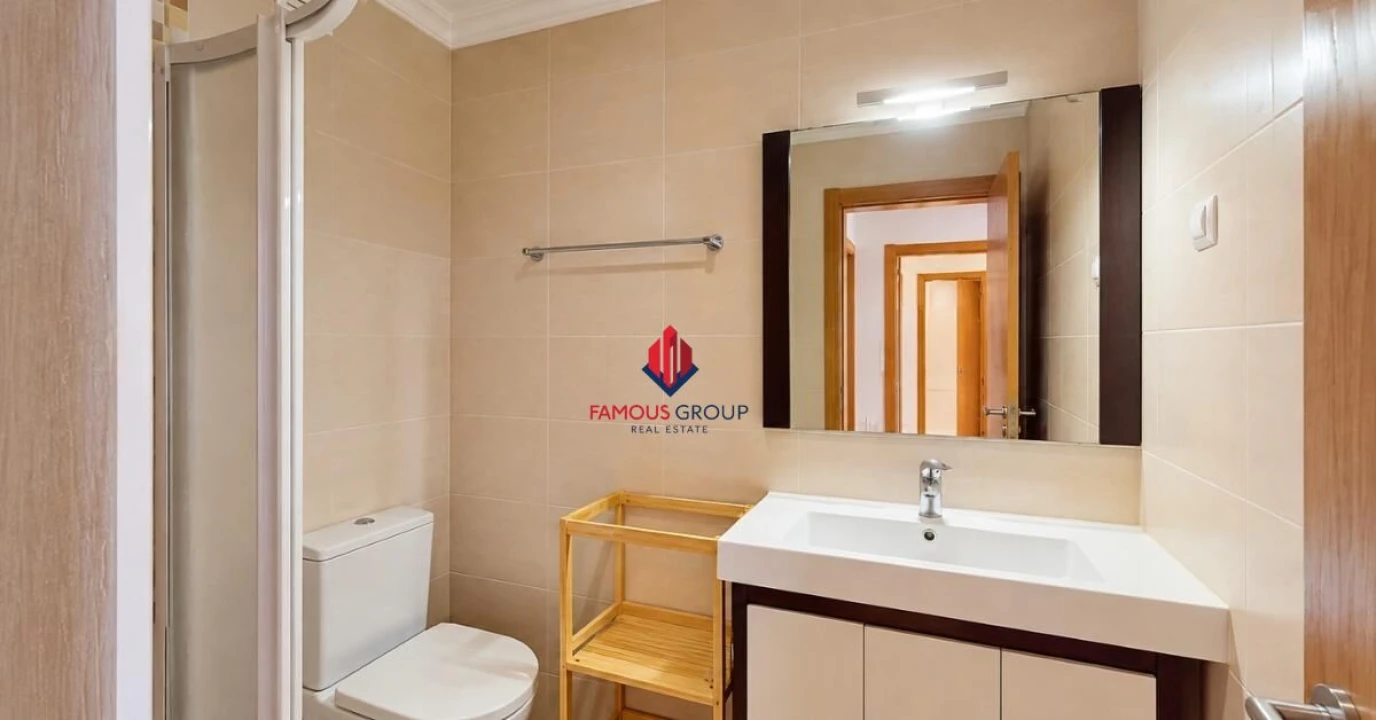 Apartamento T3 para Venda em Portimão Foto 17