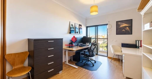 Apartamento T3 para Venda em Portimão