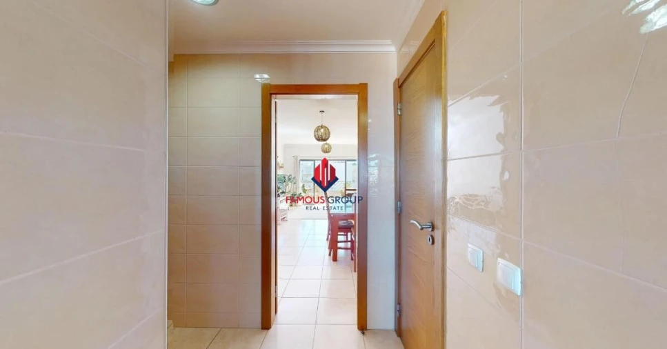 Apartamento T3 para Venda em Portimão Foto 10