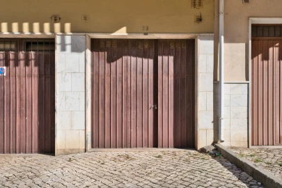 Garagem para Venda em Queluz e Belas