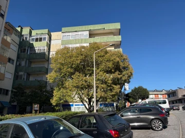 Apartamento T3 para Venda em Viseu