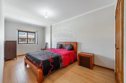 Apartamento T3 para Venda em Ferreiros, Prozelo e Besteiros