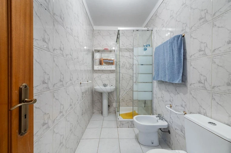 Apartamento T3 para Venda em Ferreiros, Prozelo e Besteiros Foto 24