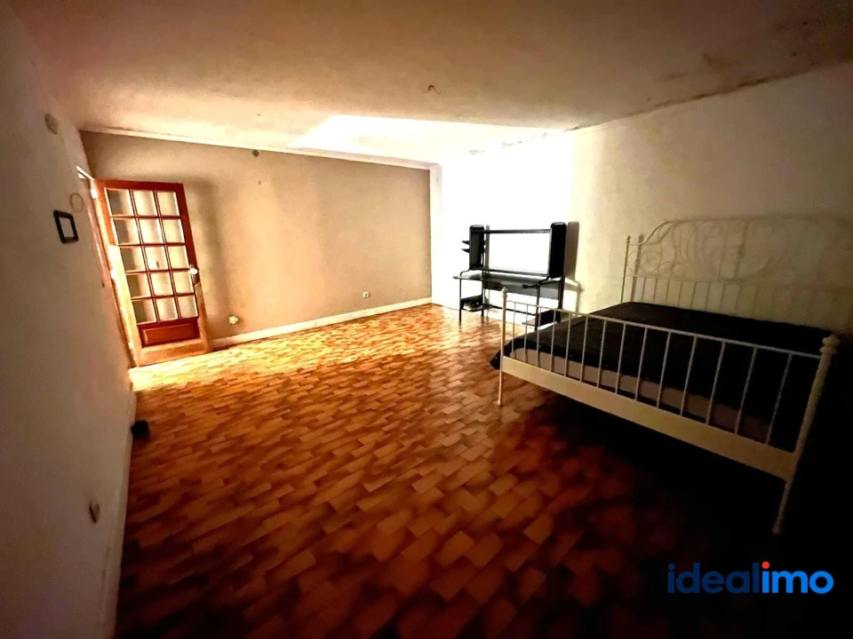 Moradia T2 para Venda em Canelas Foto 26