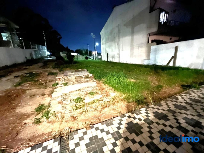 Moradia T2 para Venda em Canelas Foto 7
