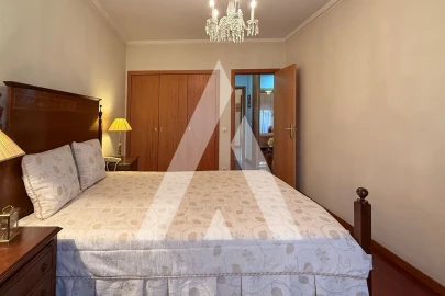Apartamento T2 para Venda em Creixomil