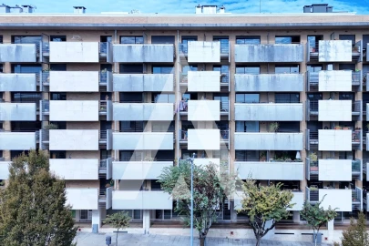 Apartamento T2 para Venda em Creixomil