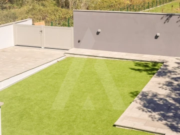 Moradia T4 para Venda em Oiã