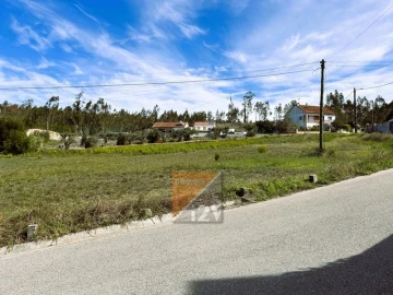 Terreno para Venda em Caranguejeira