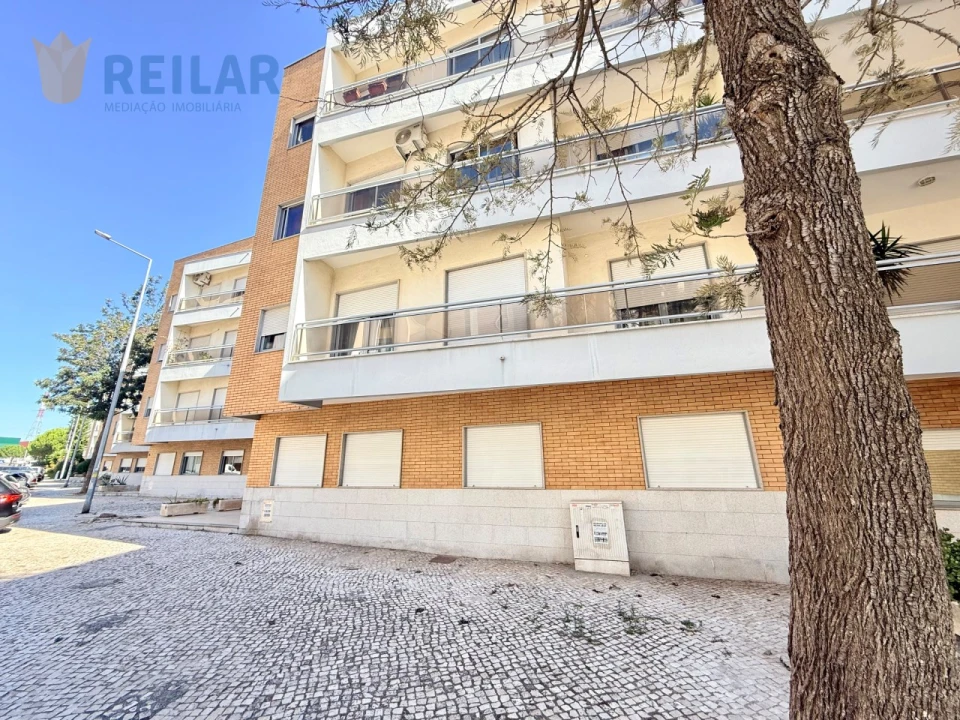 Apartamento T3 para Venda em Póvoa de Santa Iria e Forte da Casa Foto 43