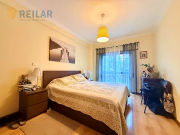 Apartamento T3 para Venda em Póvoa de Santa Iria e Forte da Casa