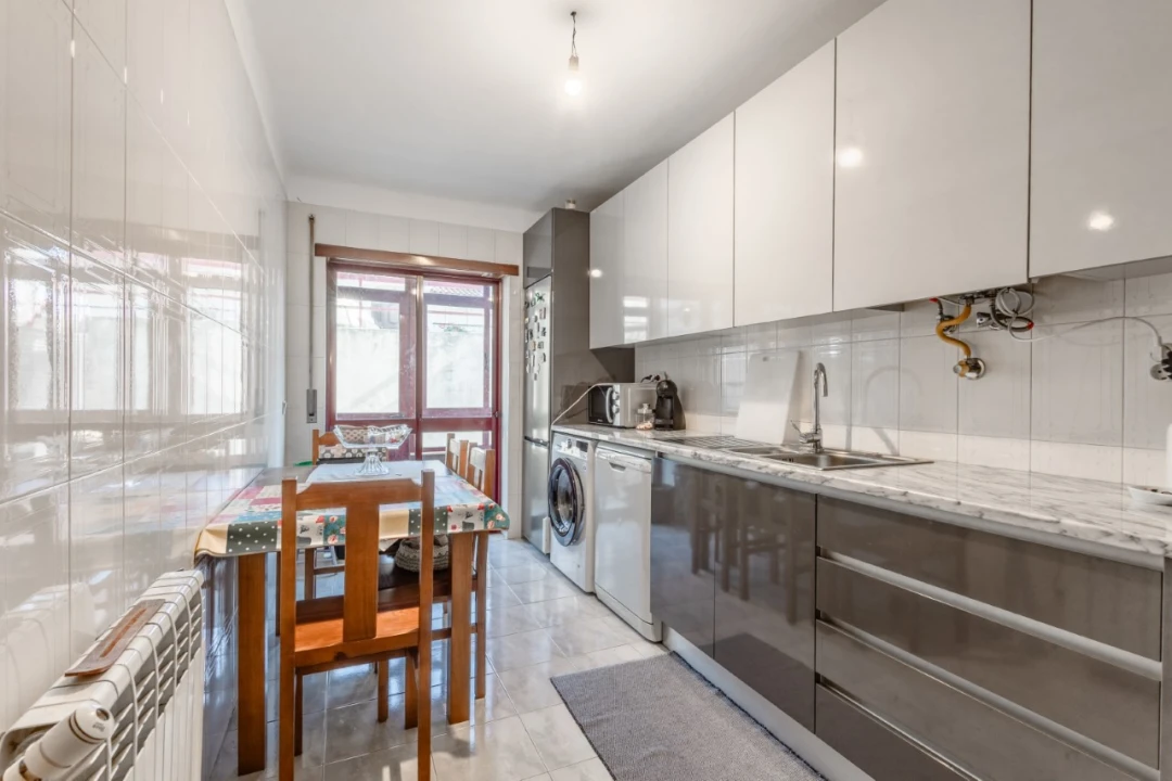 Apartamento T2 para Venda em Eiras e São Paulo de Frades Foto 2