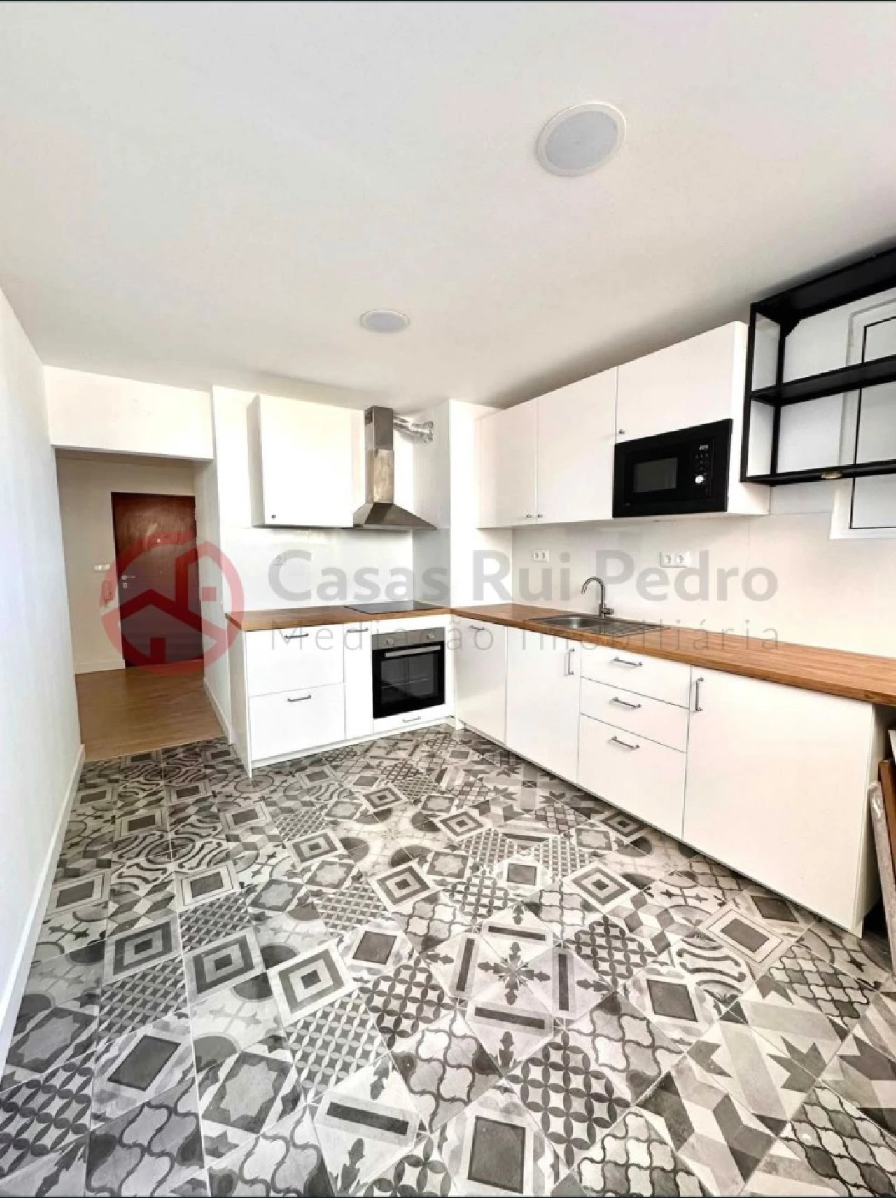 Apartamento T2 para Venda em Santo Antonio da Charneca Foto 1