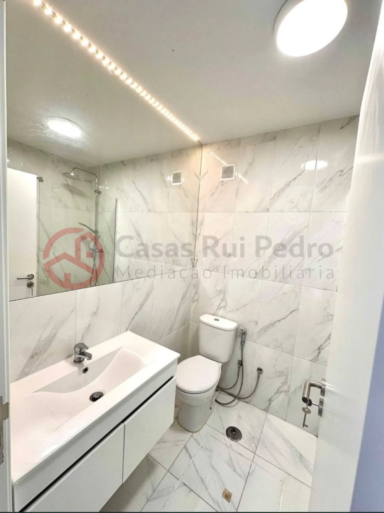 Apartamento T2 para Venda em Santo Antonio da Charneca Foto 10