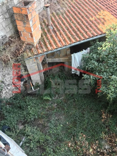 Moradia T3 para Venda em Freixo de Espada a Cinta e Mazouco