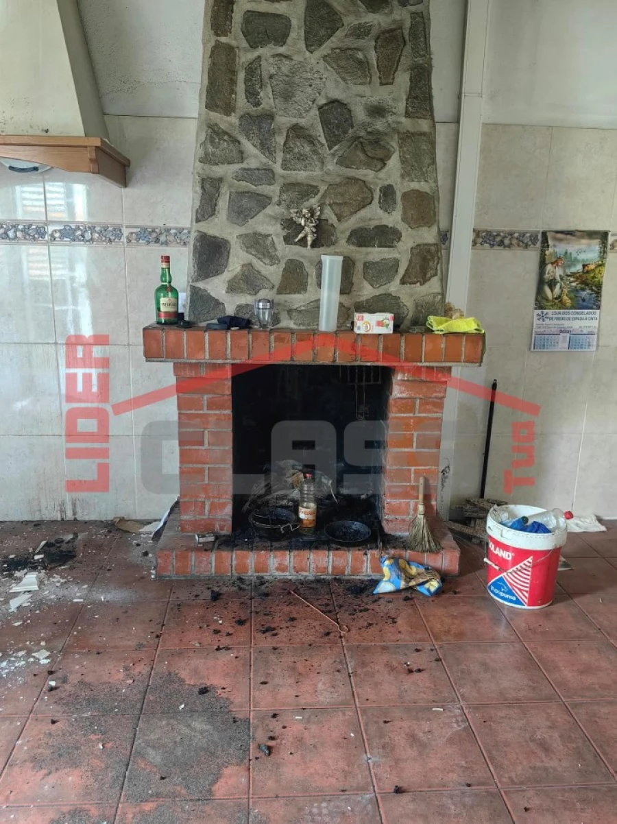 Moradia T3 para Venda em Freixo de Espada a Cinta e Mazouco Foto 12