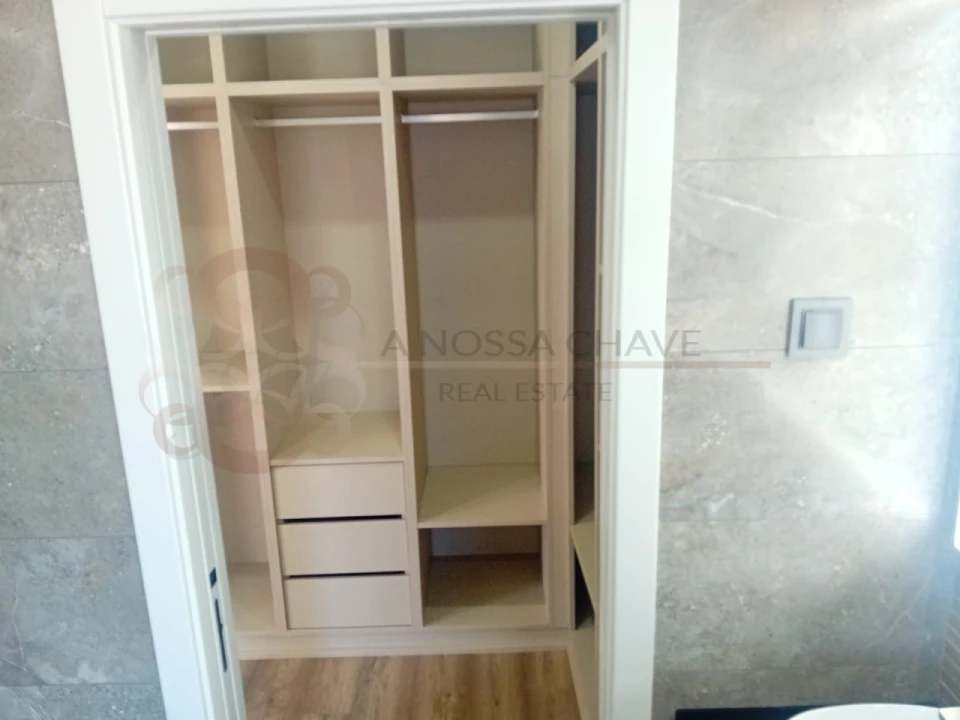 Moradia T4 para Venda em Charneca de Caparica e Sobreda Foto 81