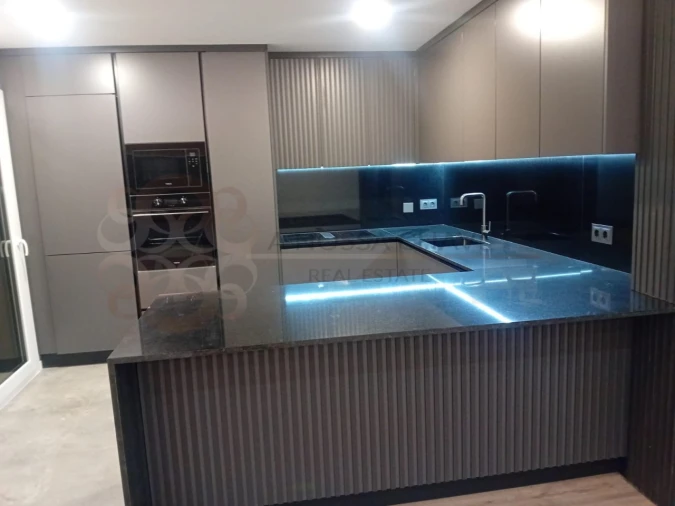 Moradia T4 para Venda em Charneca de Caparica e Sobreda Foto 5