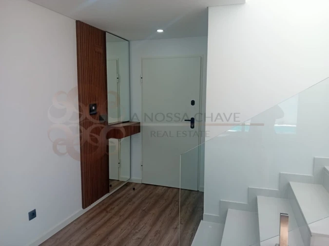 Moradia T4 para Venda em Charneca de Caparica e Sobreda Foto 50