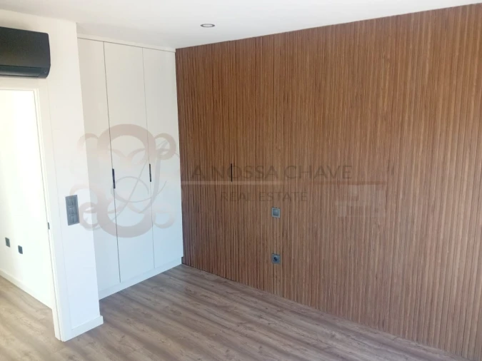 Moradia T4 para Venda em Charneca de Caparica e Sobreda Foto 80