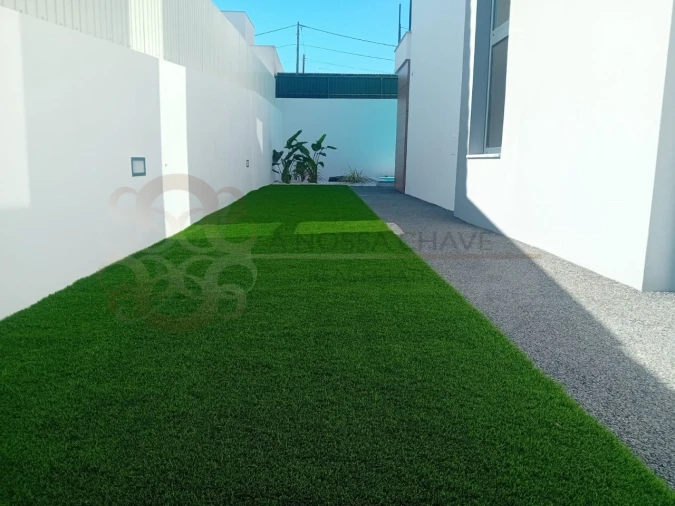 Moradia T4 para Venda em Charneca de Caparica e Sobreda Foto 90