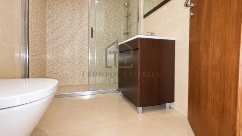 Moradia T5 para Venda em Vila do Conde