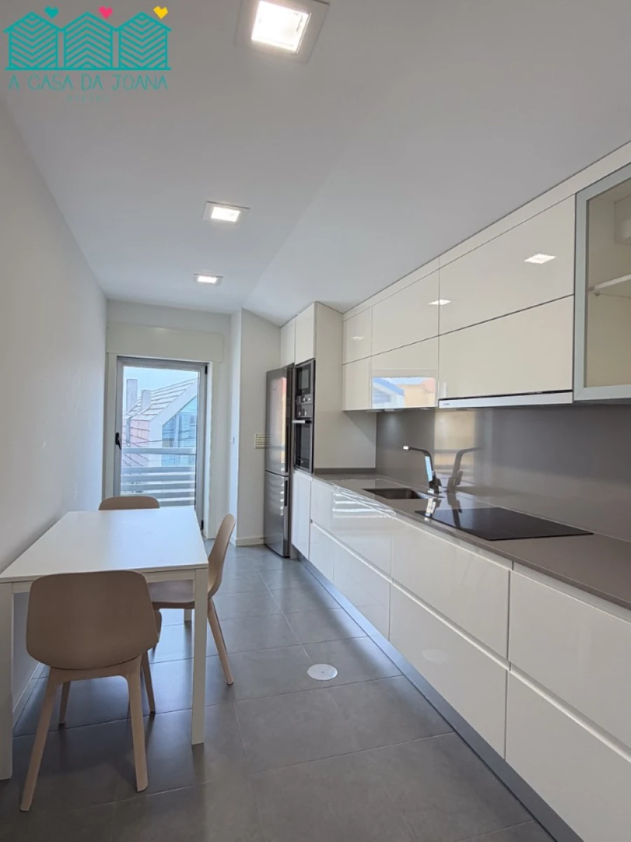 Apartamento T2 para Arrendamento em Gafanha da Encarnação Foto 3