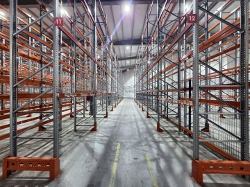 Armazém para Arrendamento em Mindelo