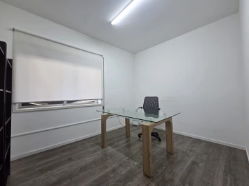 Escritório para Arrendamento em Castêlo da Maia