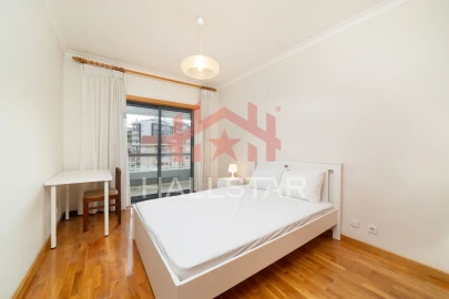 Quarto para Arrendamento em Leiria, Pousos, Barreira e Cortes