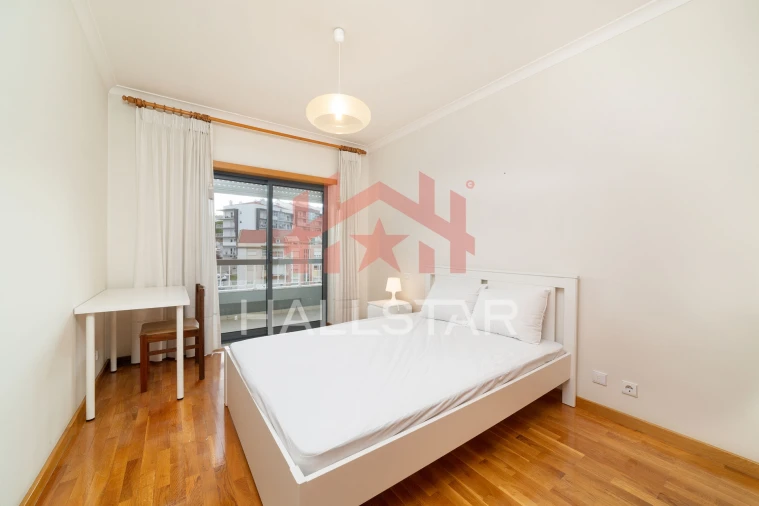 Quarto para Arrendamento em Leiria, Pousos, Barreira e Cortes Foto 2
