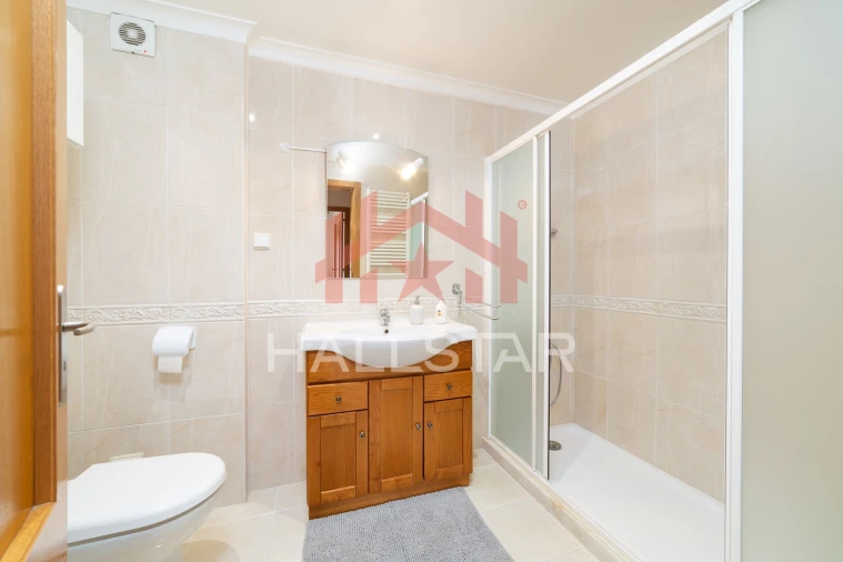 Quarto para Arrendamento em Leiria, Pousos, Barreira e Cortes Foto 11