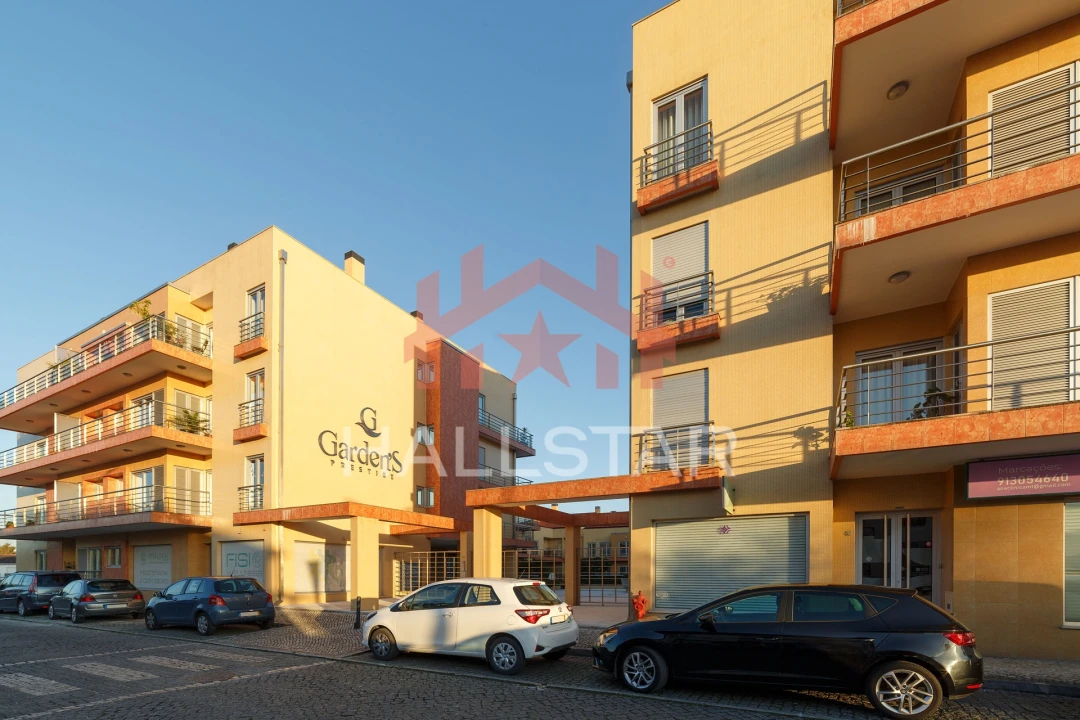 Apartamento T4 para Venda em Leiria, Pousos, Barreira e Cortes Foto 1