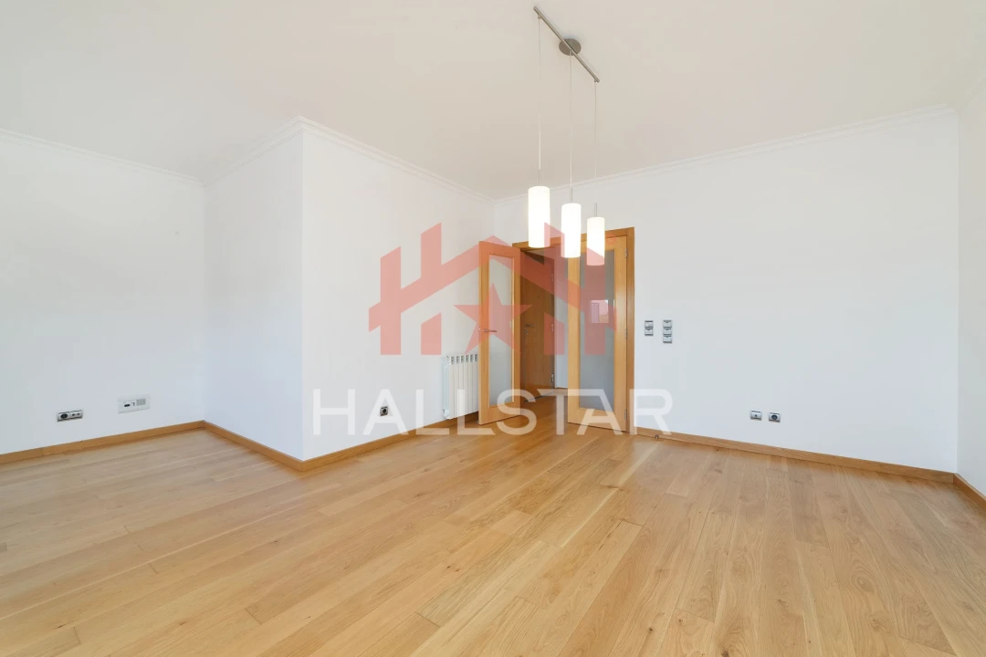 Apartamento T4 para Venda em Leiria, Pousos, Barreira e Cortes Foto 12