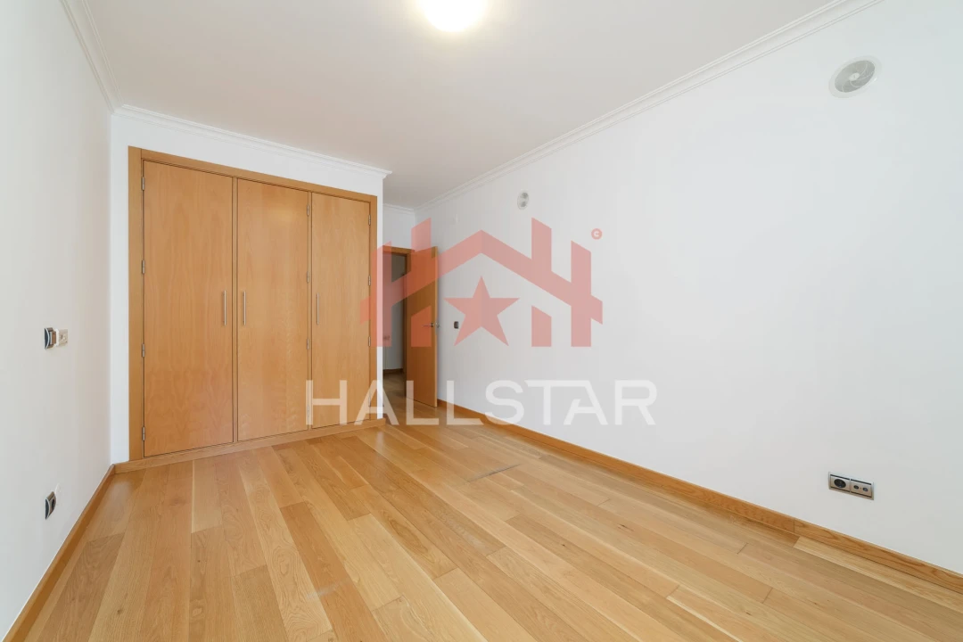 Apartamento T4 para Venda em Leiria, Pousos, Barreira e Cortes Foto 23