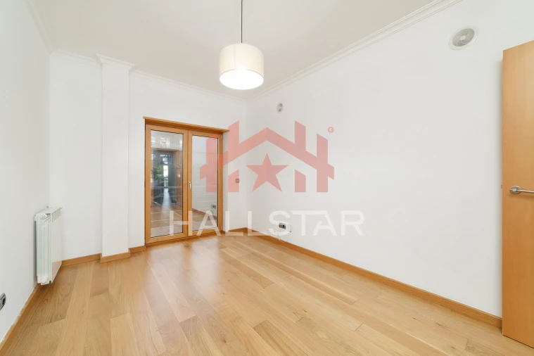 Apartamento T4 para Venda em Leiria, Pousos, Barreira e Cortes Foto 25