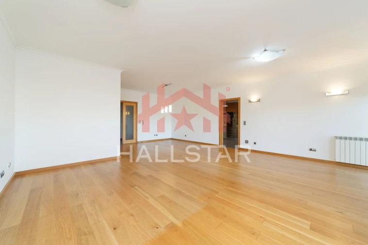 Apartamento T4 para Venda em Leiria, Pousos, Barreira e Cortes Foto 14