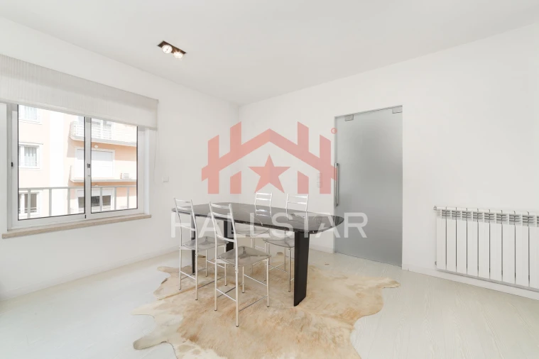 Apartamento T3 para Venda em Parceiros e Azoia Foto 7