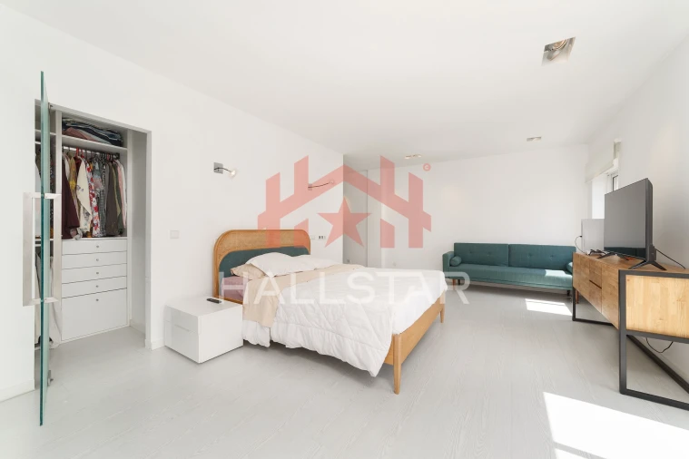 Apartamento T3 para Venda em Parceiros e Azoia Foto 23